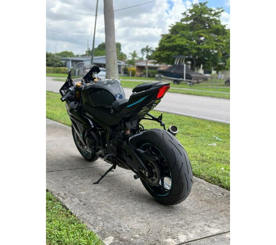 2024 Suzuki GSX-R1000R