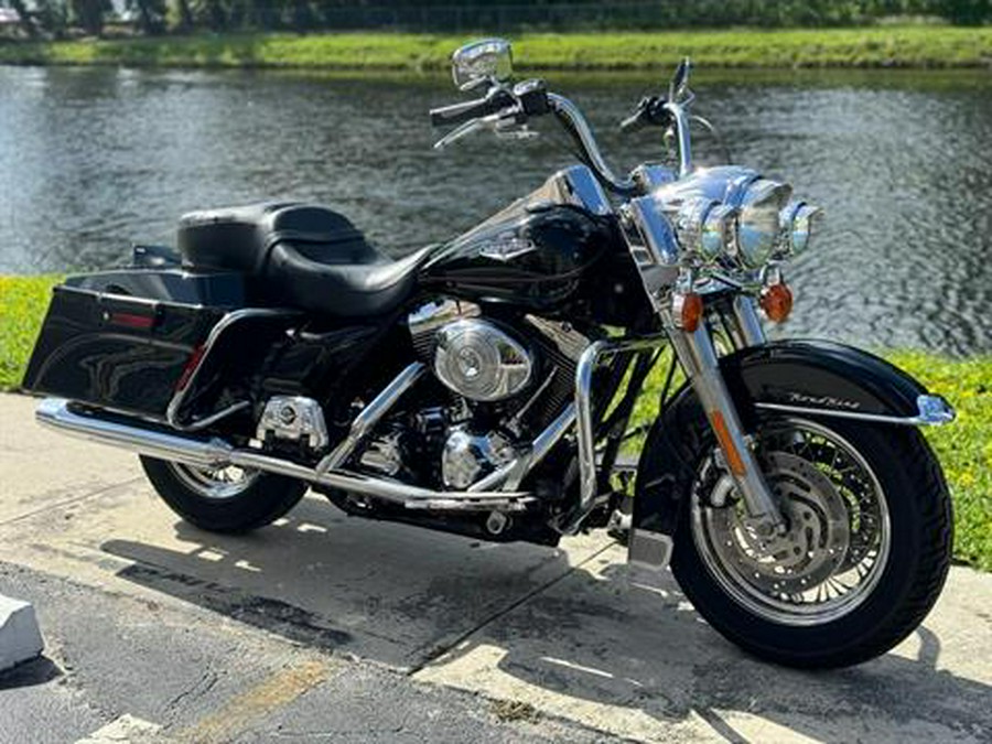 2000 Harley-Davidson FLHRCI Road King® Classic