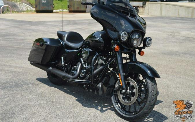 2018 Harley-Davidson FLHXS - Street Glide Special