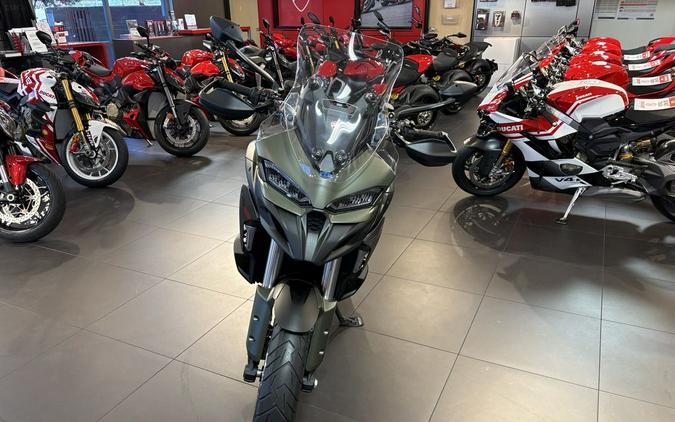 2025 Ducati Multistrada V2 S Storm Green