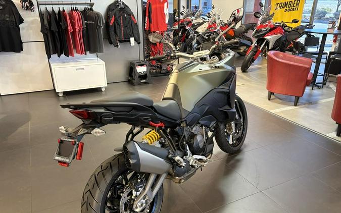 2025 Ducati Multistrada V2 S Storm Green