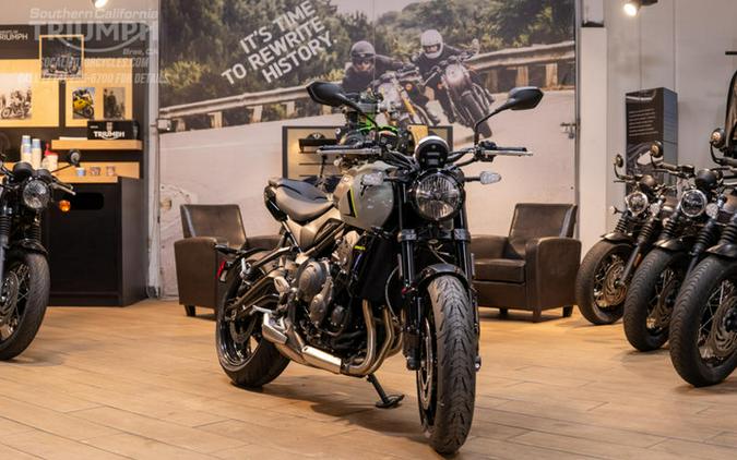 2026 Triumph Trident 660 Stone grey