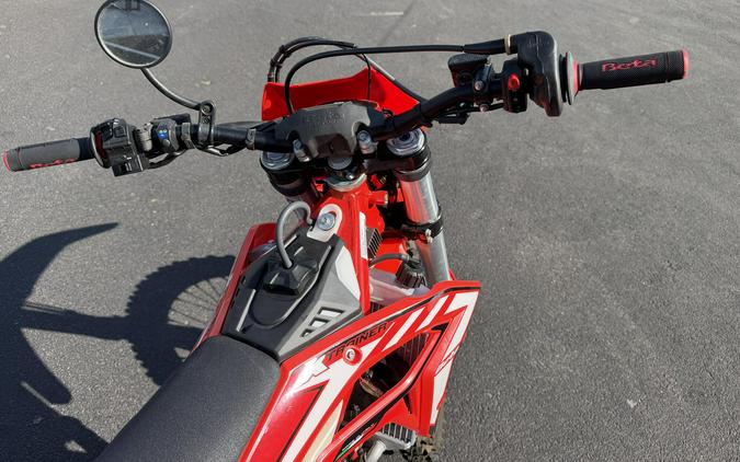 2024 300 XTRAINER