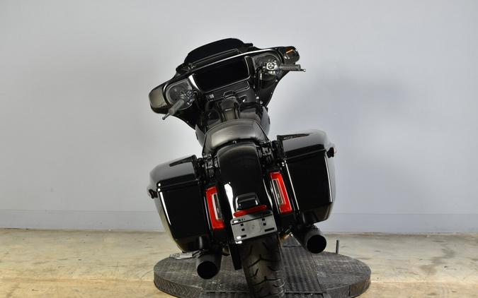2025 Harley-Davidson Street Glide FLHX