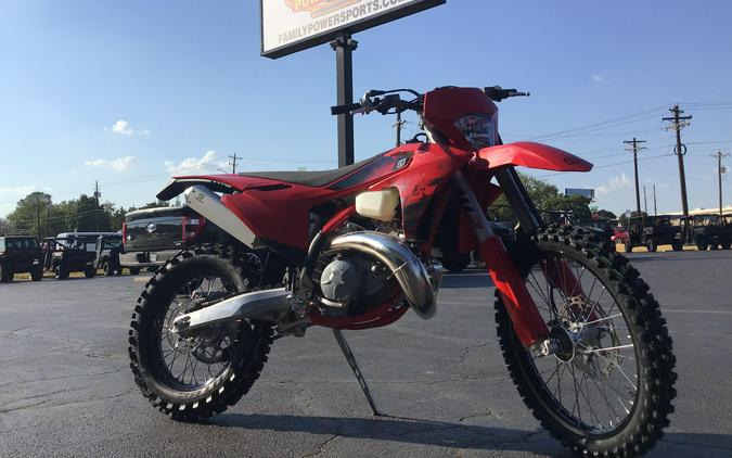 2027 GASGAS EC 300