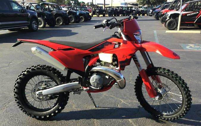 2027 GASGAS EC 300