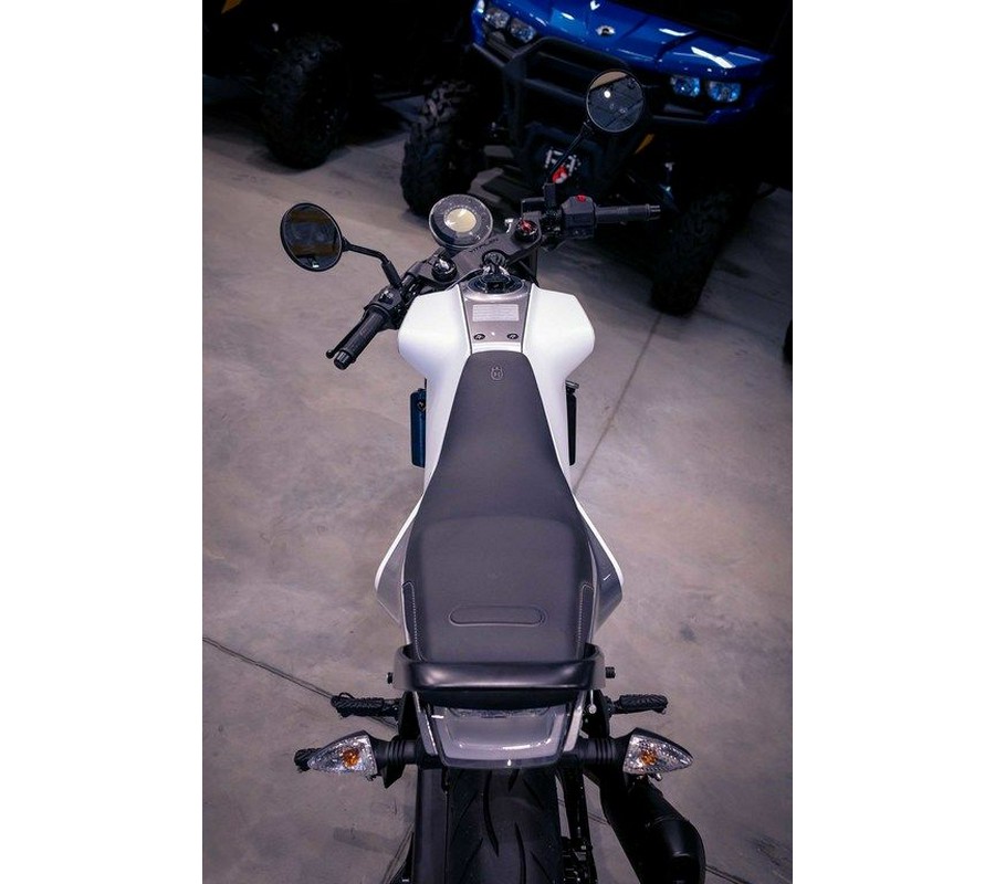 2023 Husqvarna® Vitpilen 401