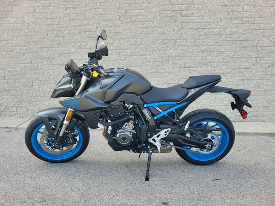 2024 Suzuki GSX-8S