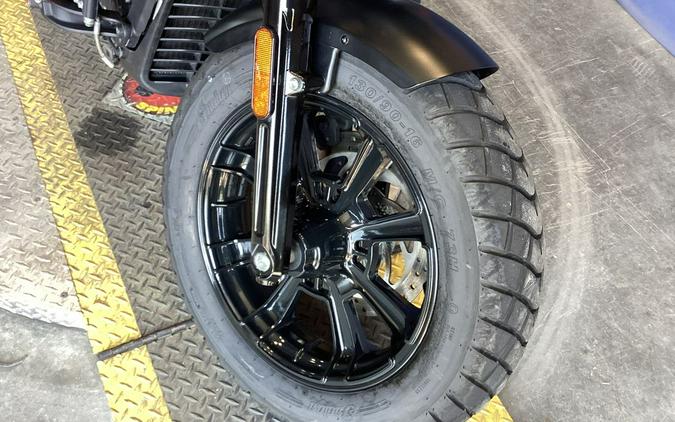 2019 Indian Motorcycle® Scout® Bobber ABS Thunder Black Smoke