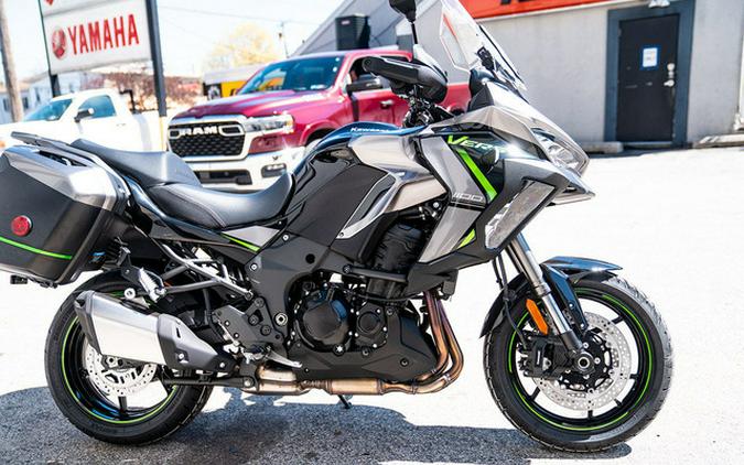 2025 Kawasaki Versys 1100 SE LT ABS