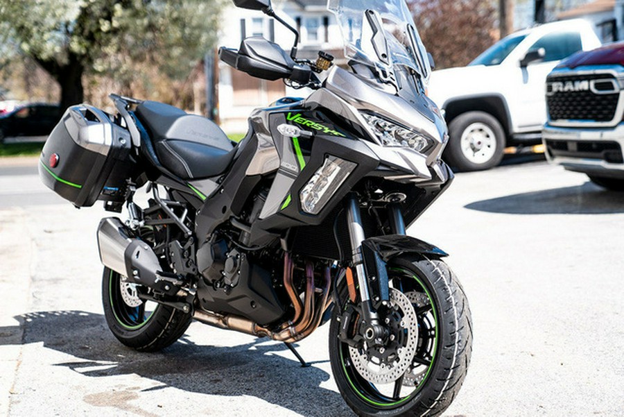 2025 Kawasaki Versys 1100 SE LT ABS