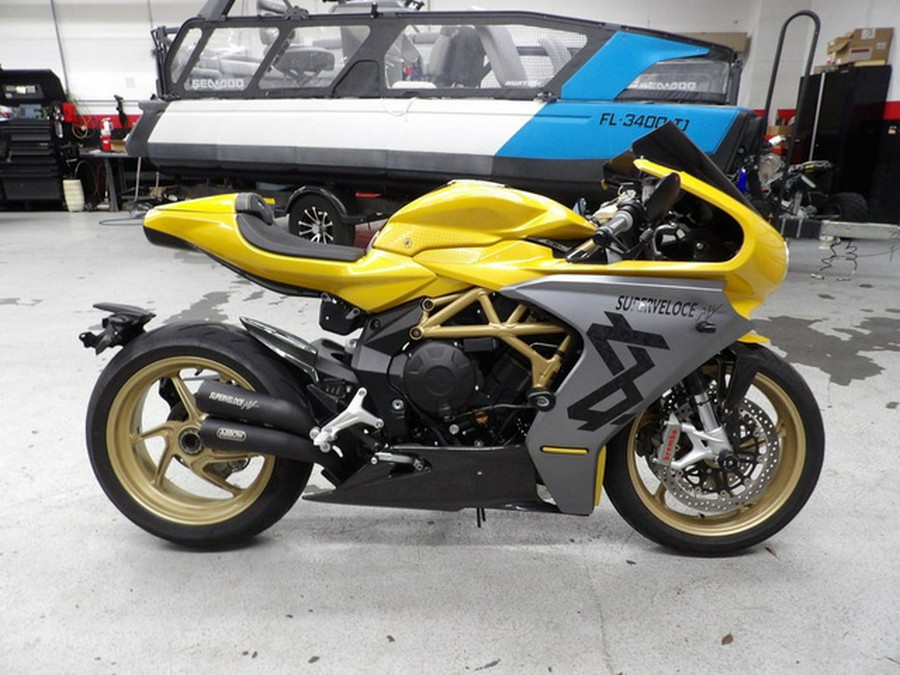 2022 MV Agusta Superveloce 800 800