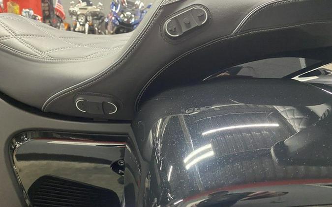 2025 Indian Roadmaster Powerplus Limited 112 Black Metallic