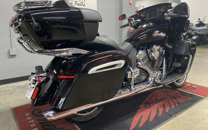 2025 Indian Roadmaster Powerplus Limited 112 Black Metallic