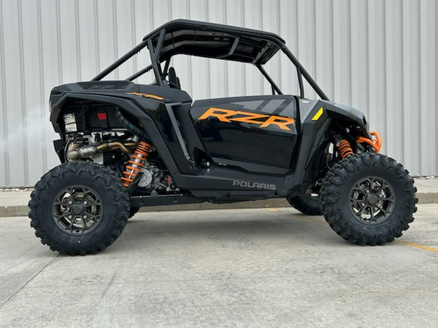 2024 Polaris Industries RZR XP 1000 Ultimate Matte Titanium / Onyx Black