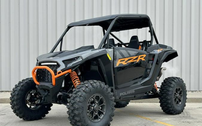 2024 Polaris Industries RZR XP 1000 Ultimate Matte Titanium / Onyx Black