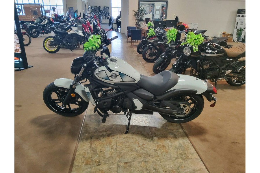 2022 Kawasaki VULCAN S BASE