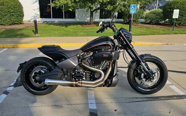 2019 Harley-Davidson FXDRS - FXDR 114