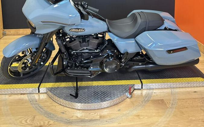 FLHX 2024 Street Glide®