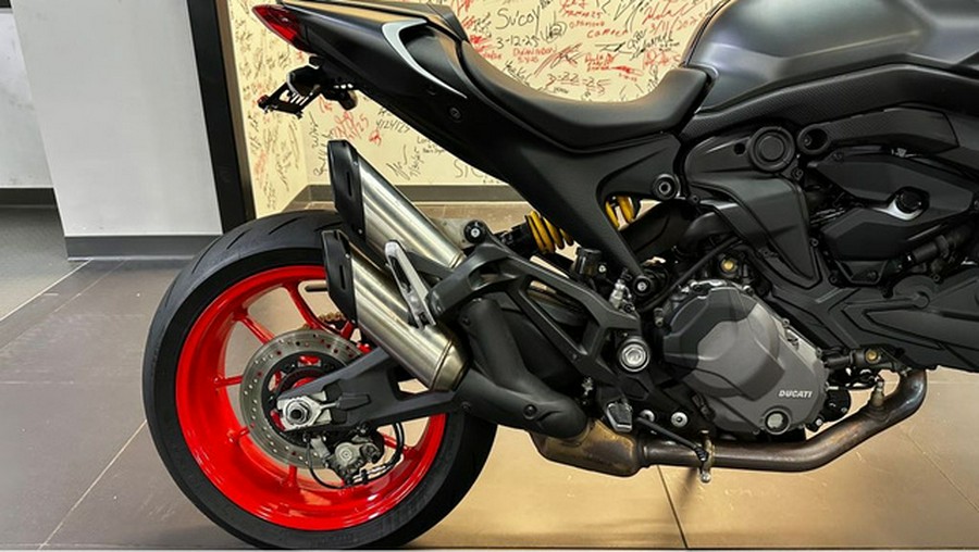 2023 Ducati Monster 937