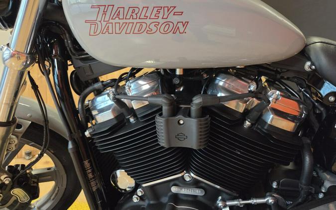 FXST 2024 Softail™ Standard