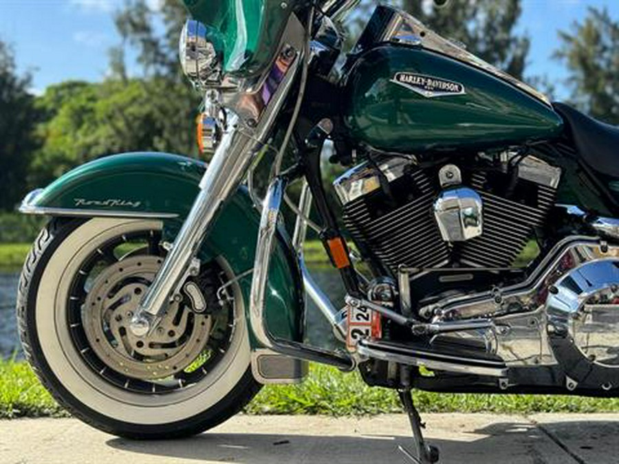 2002 Harley-Davidson FLHRCI Road King® Classic