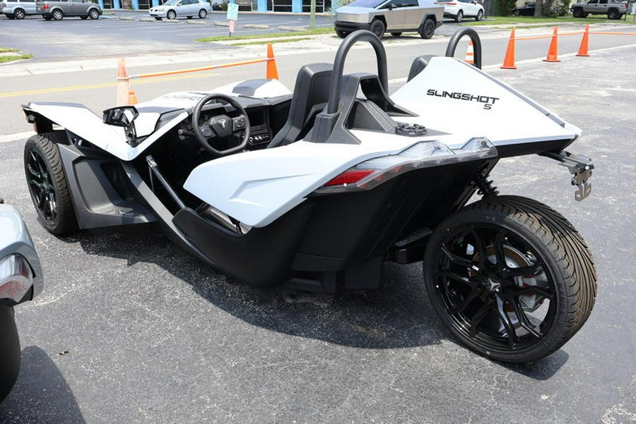 2024 Polaris Slingshot® SLINGSHOT S MANUAL