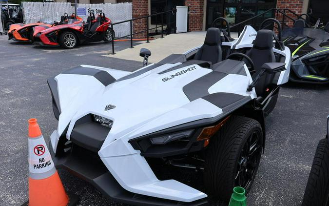 2024 Polaris Slingshot® SLINGSHOT S MANUAL