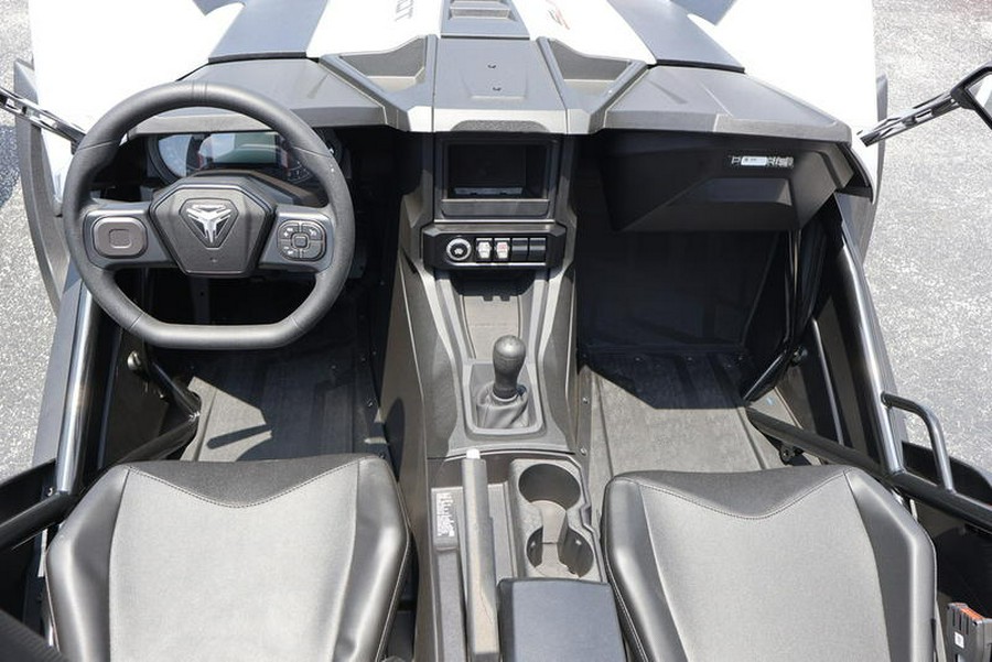 2024 Polaris Slingshot® SLINGSHOT S MANUAL