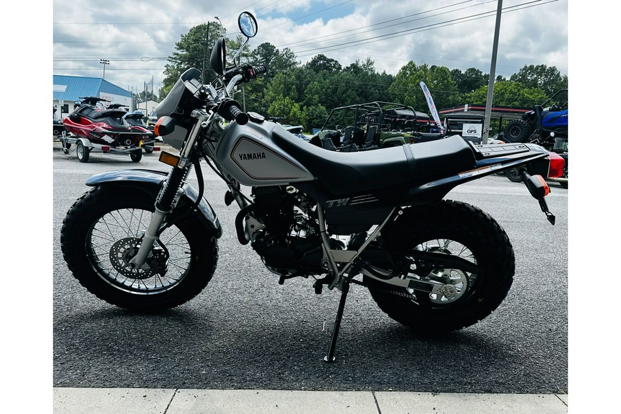2026 Yamaha TW200