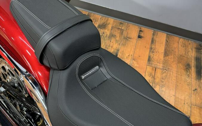 2025 Harley-Davidson® Breakout™ BRILLIANT RED CO