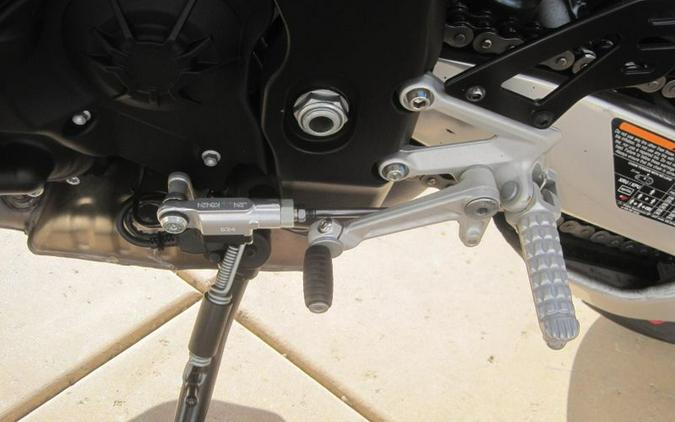 2026 Aprilia Tuono V4 Factory 1100