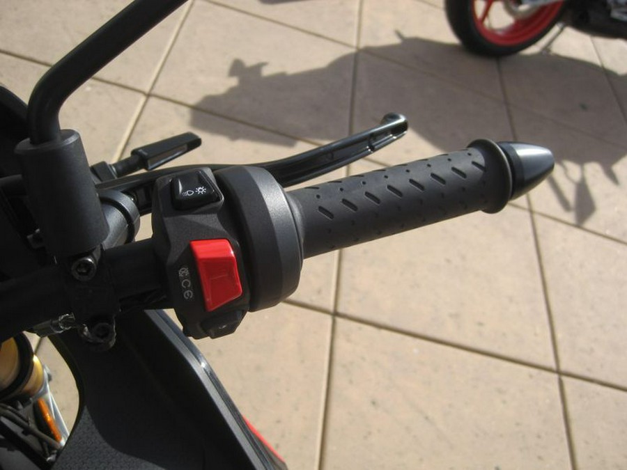 2026 Aprilia Tuono V4 Factory 1100