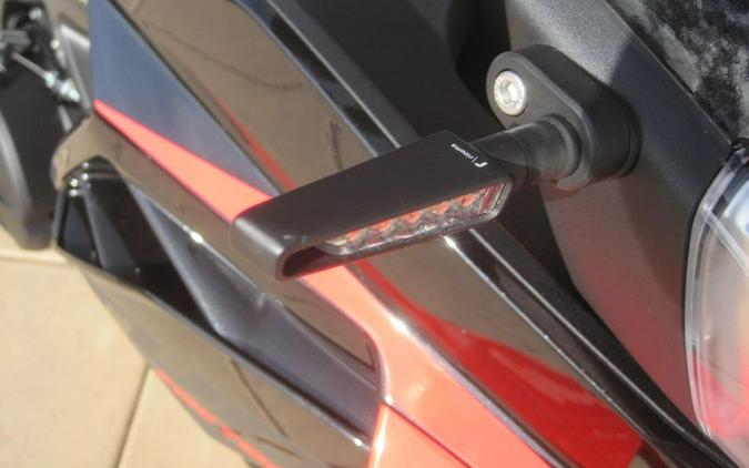 2026 Aprilia Tuono V4 Factory 1100