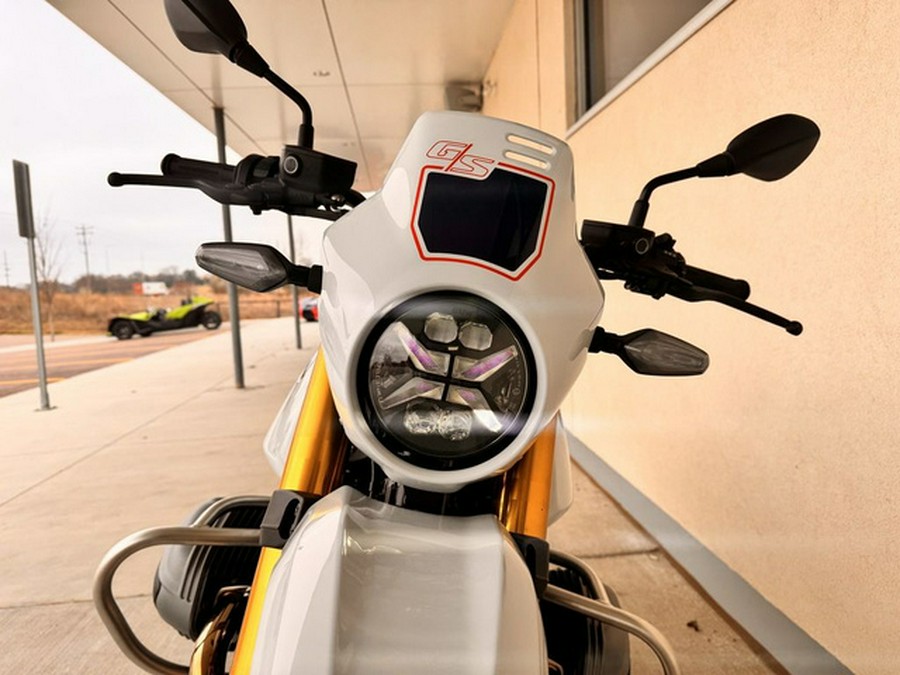 2026 BMW R 12 GS Light White