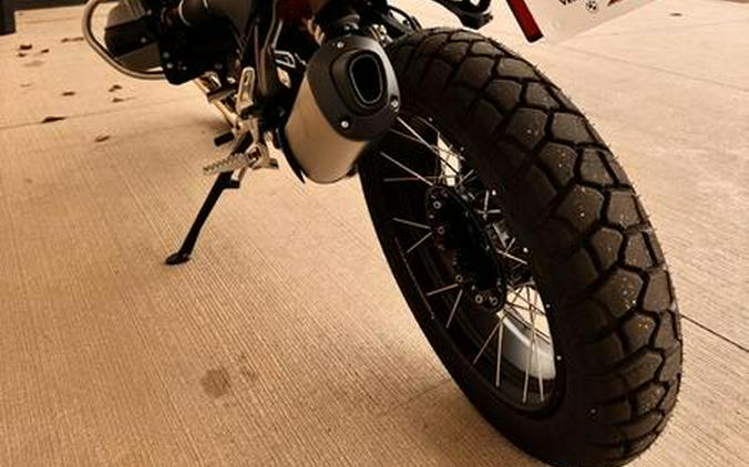 2026 BMW R 12 G/S Light White