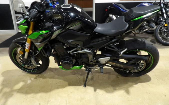 2023 Kawasaki Z900 SE
