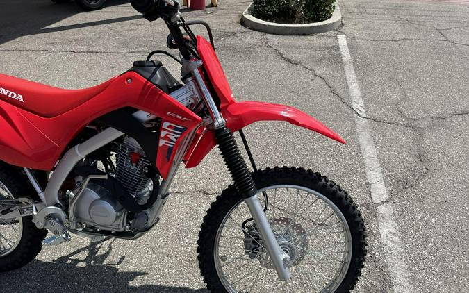 2027 Honda CRF125F BIG WHEEL
