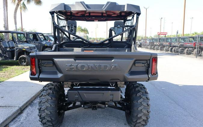 2024 Honda Pioneer 1000 EPS