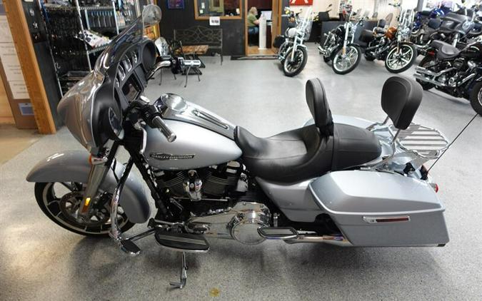 2023 Harley-Davidson Street Glide