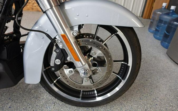 2023 Harley-Davidson Street Glide