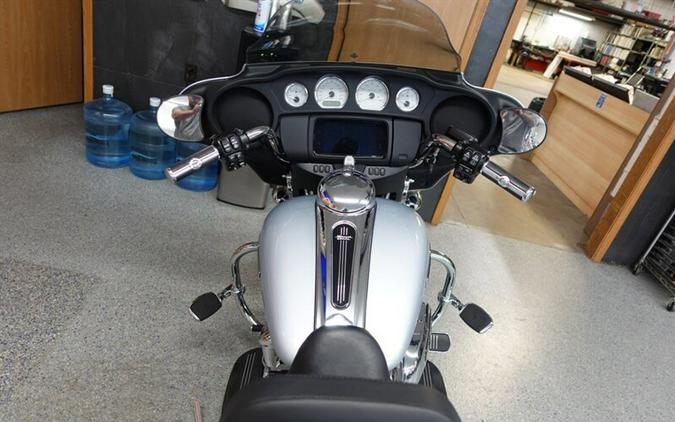 2023 Harley-Davidson Street Glide