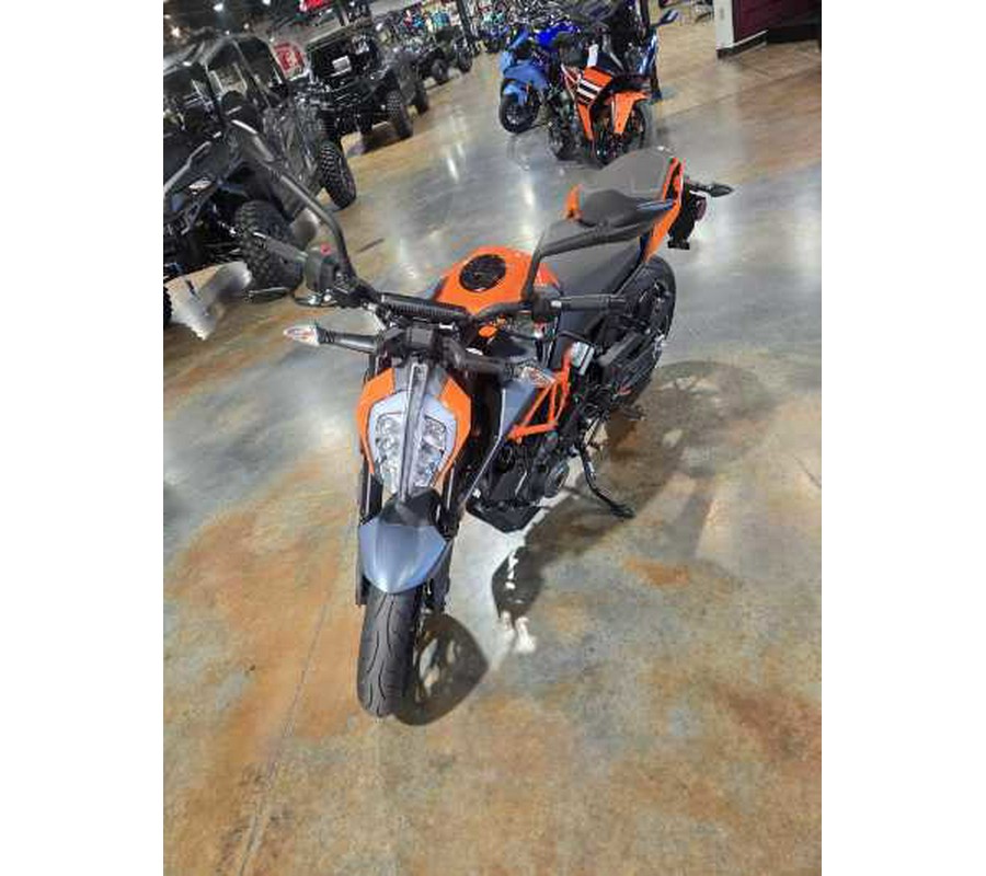 2023 KTM 390 DUKE