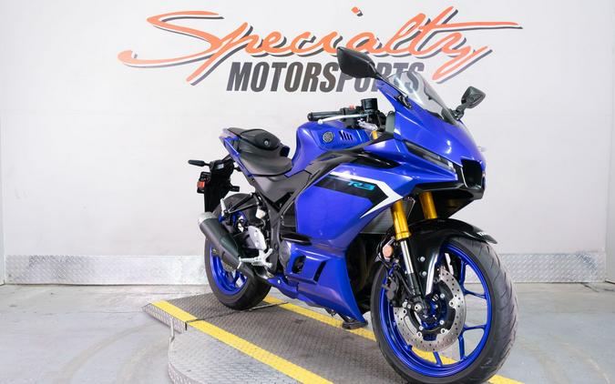 2025 Yamaha YZF-R3