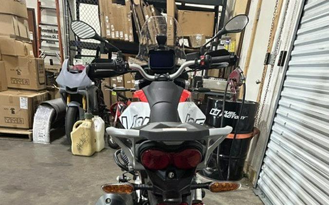 2025 Moto Guzzi V85 TT