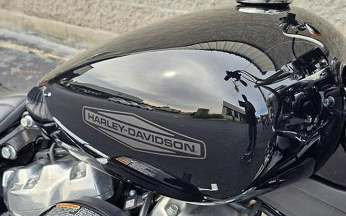 2022 Harley-Davidson Softail® Standard