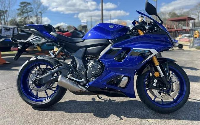 2025 Yamaha YZF-R7