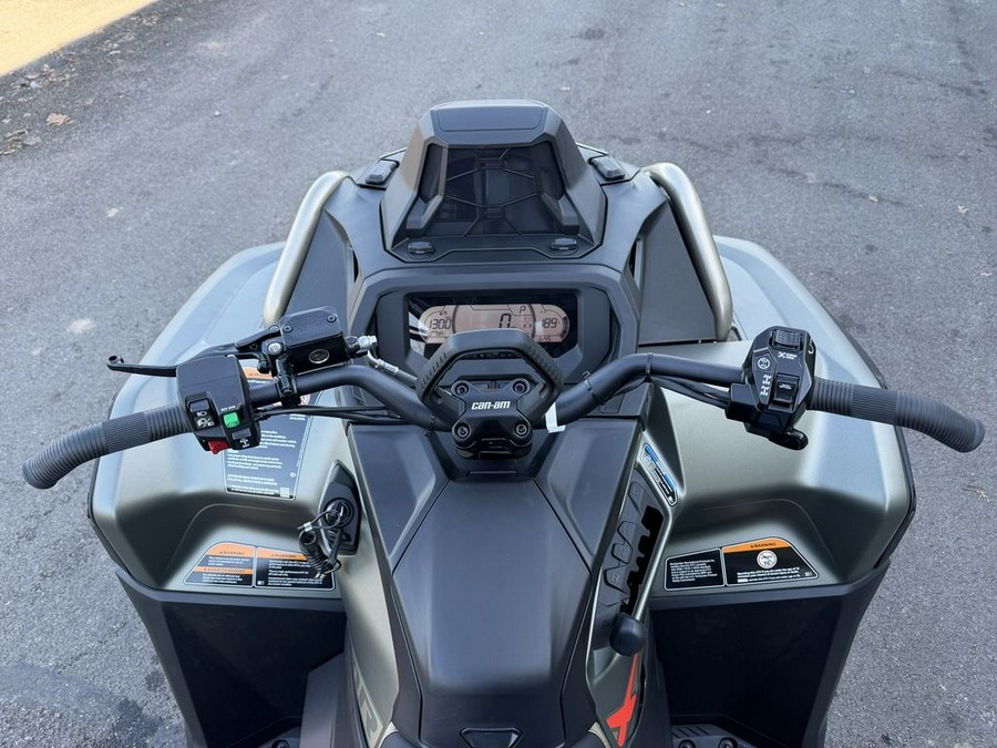 2026 Can-Am® Outlander X mr 1000R Loft Green Satin