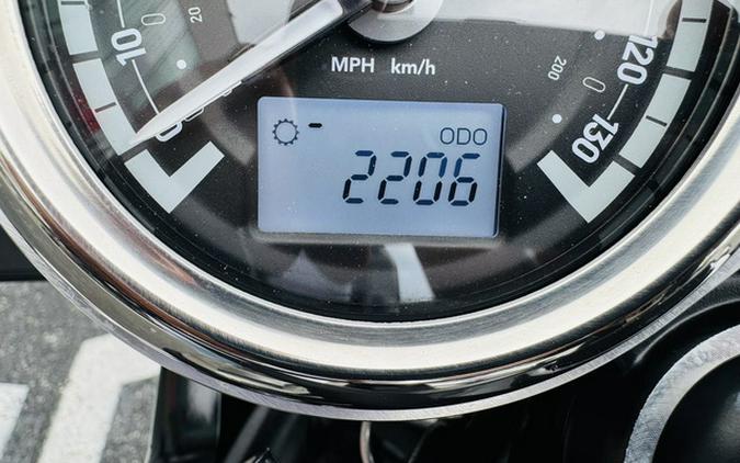 2024 Triumph Bonneville T120 Black Jet Black
