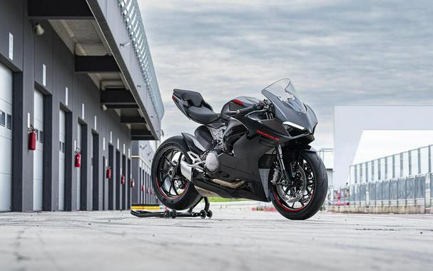 2024 Ducati Panigale V2 Black on Black